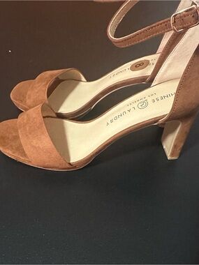 Chinese Laundry Cognac Suede Block Heel Sandals